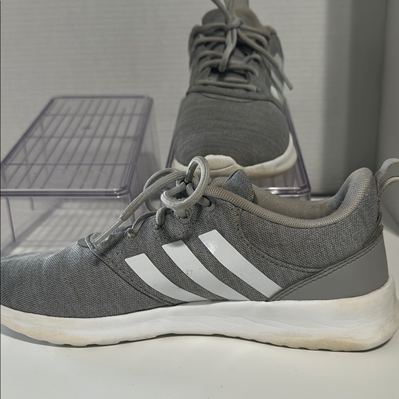 Adidas Gray and White Sneakers with Breathable Knit Upper - Picture 4 of 7